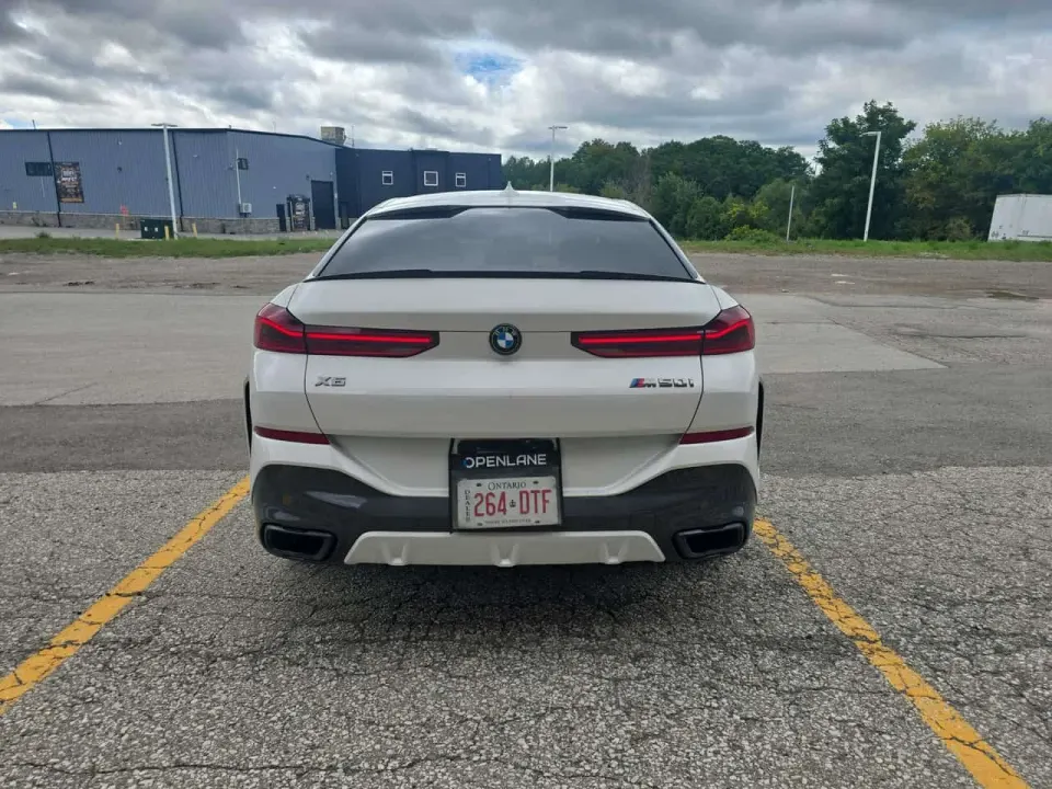 BMW X6 M50i 2021