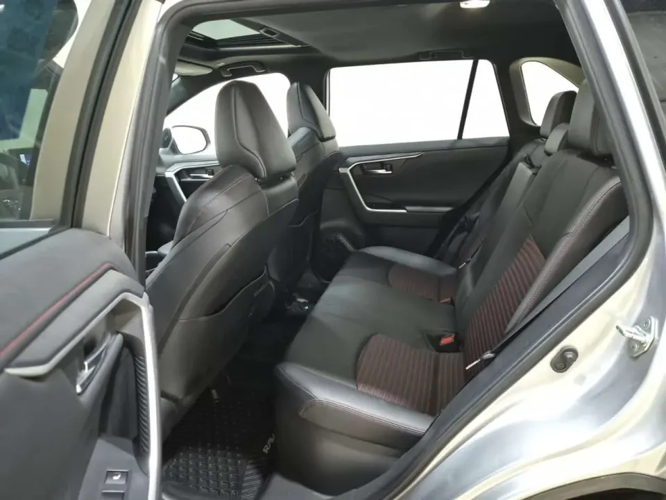 Toyota Rav4 AWD 2023