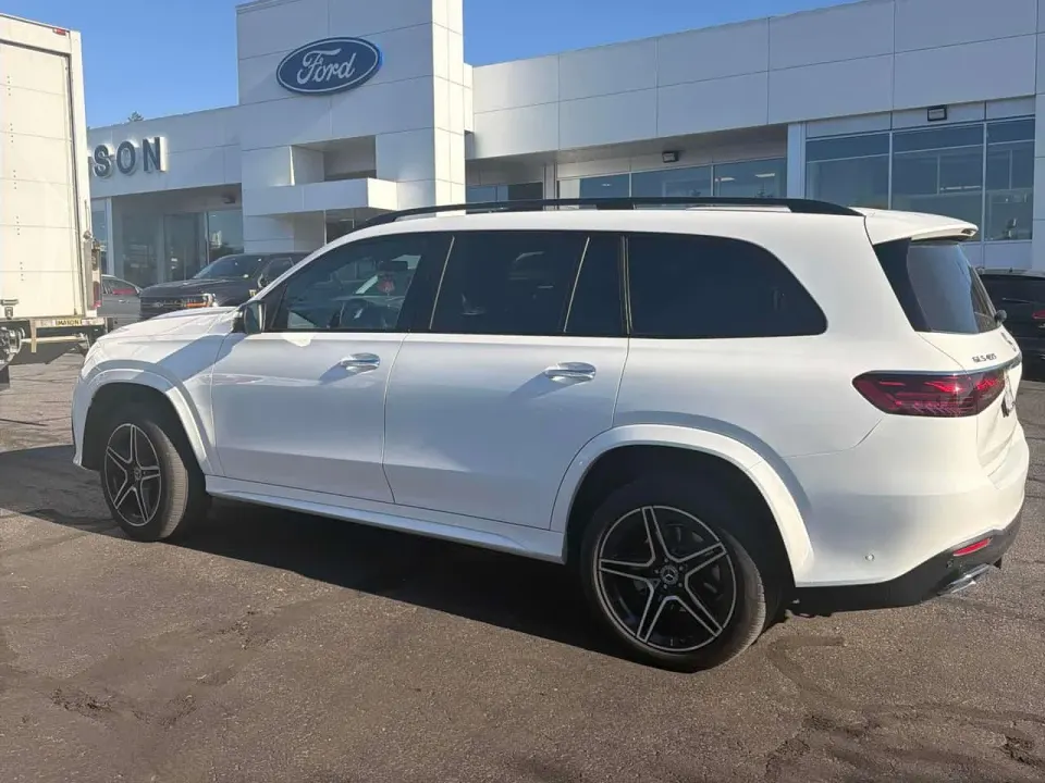 Mercedes-Benz GLS 450 2025