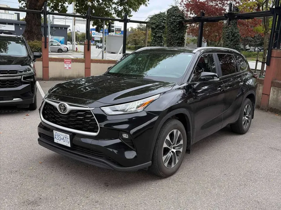 Toyota Highlander XLE AWD 2026