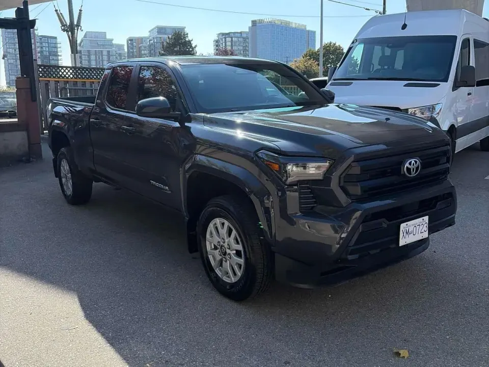 Toyota Tacoma 4x4 Double Cab Auto 2025