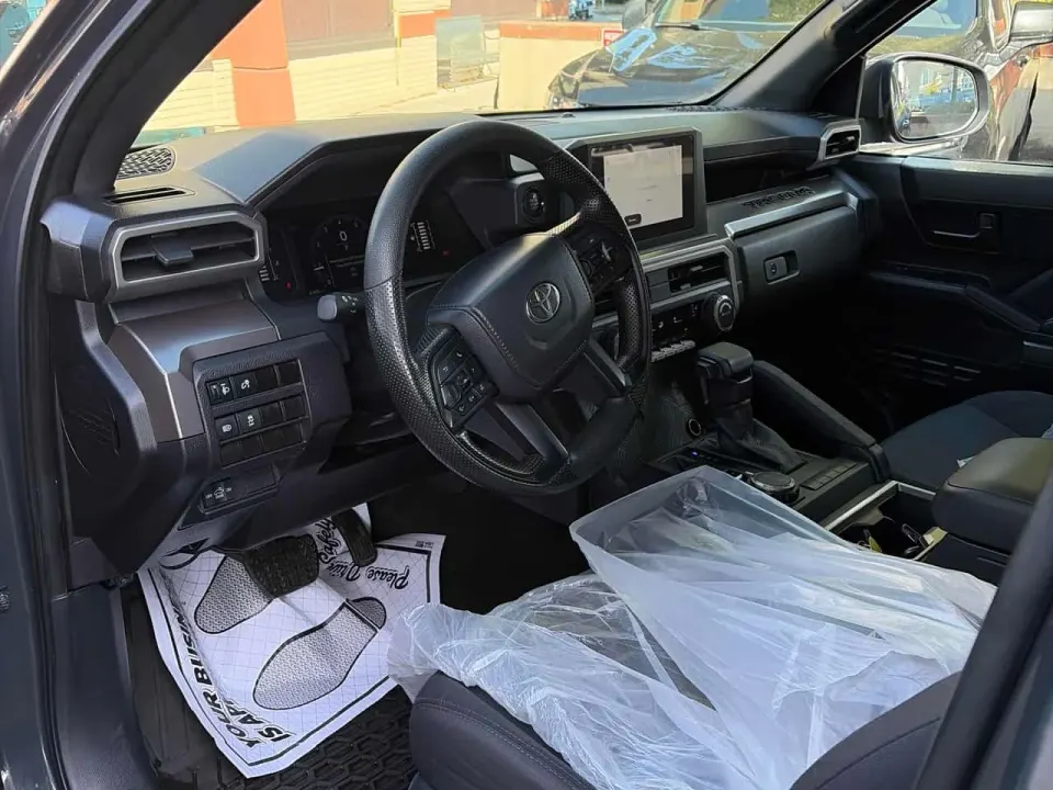 Toyota Tacoma 4x4 Double Cab Auto 2025