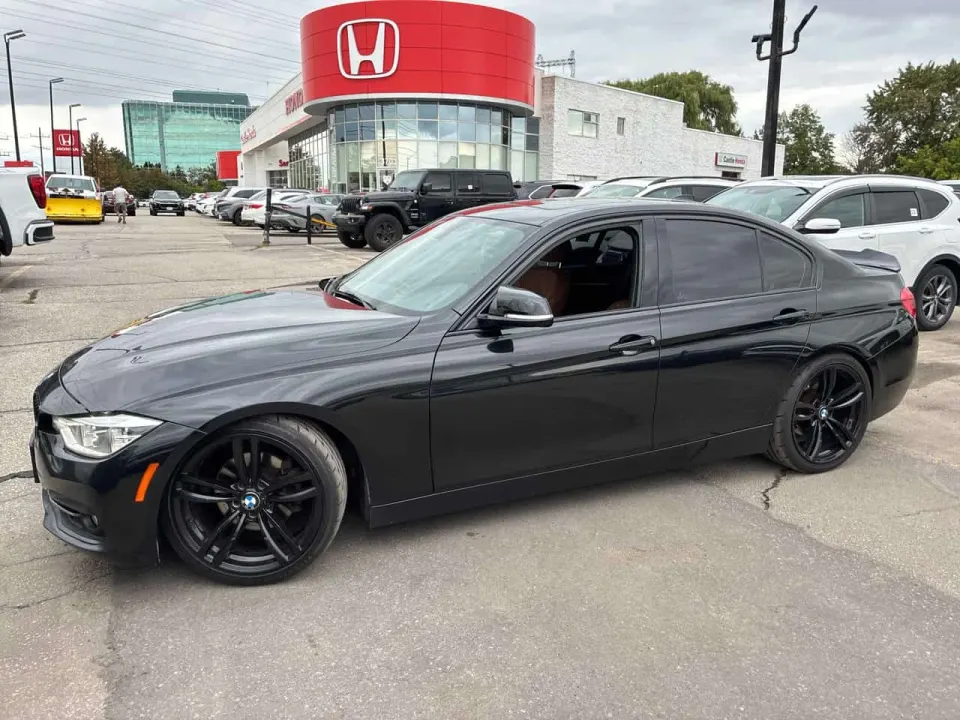 BMW 330i xDrive 2017