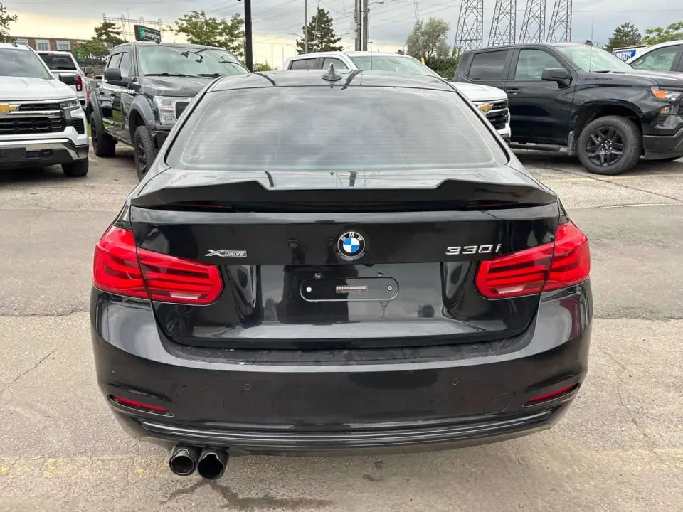 BMW 330i xDrive 2017