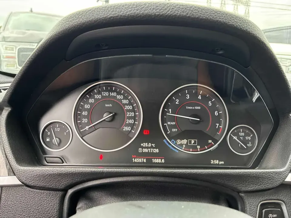 BMW 330i xDrive 2017