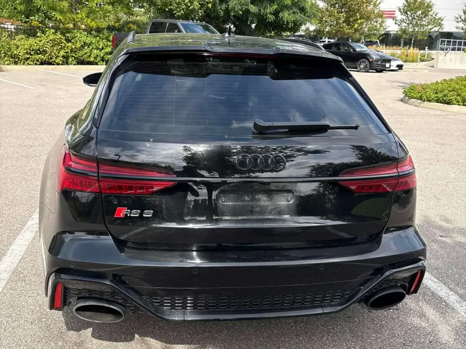 Audi 4.0 TFSI quattro 2021