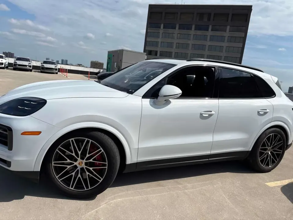 Porsche Cayenne S 2024