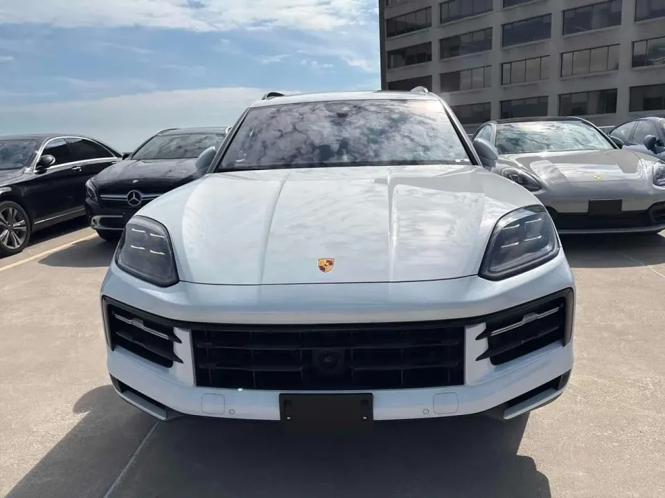 Porsche Cayenne S 2024