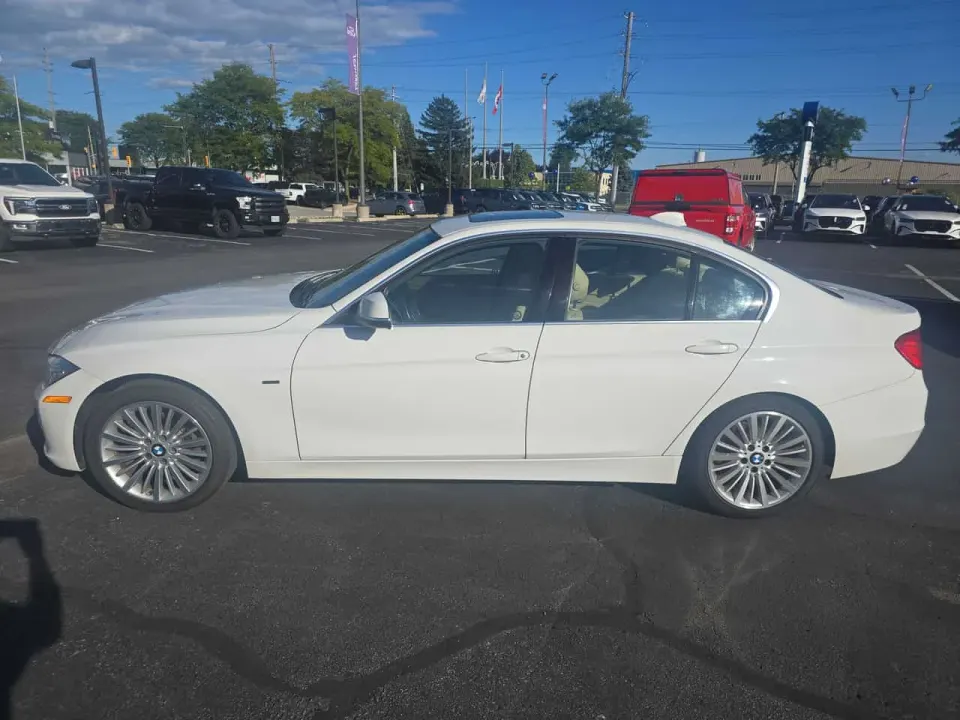 BMW 328i xDrive 2013