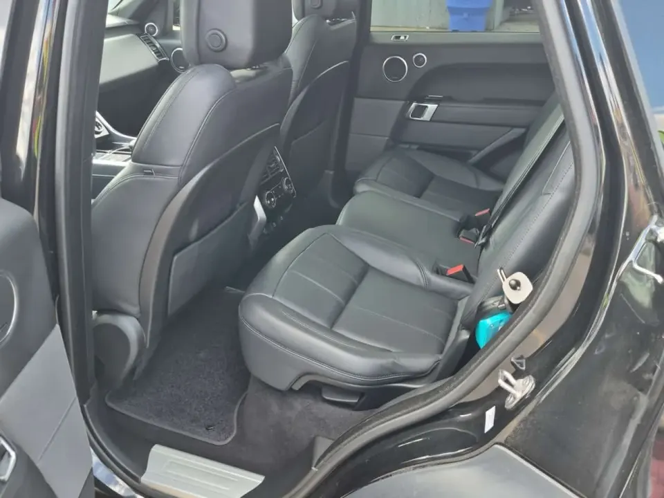 Land Rover Range Rover Sport HSE Silver 2022
