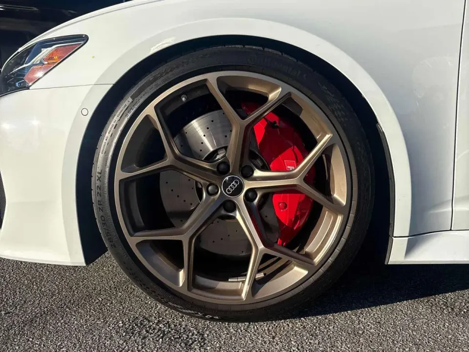 Audi Rs6 performance 2025