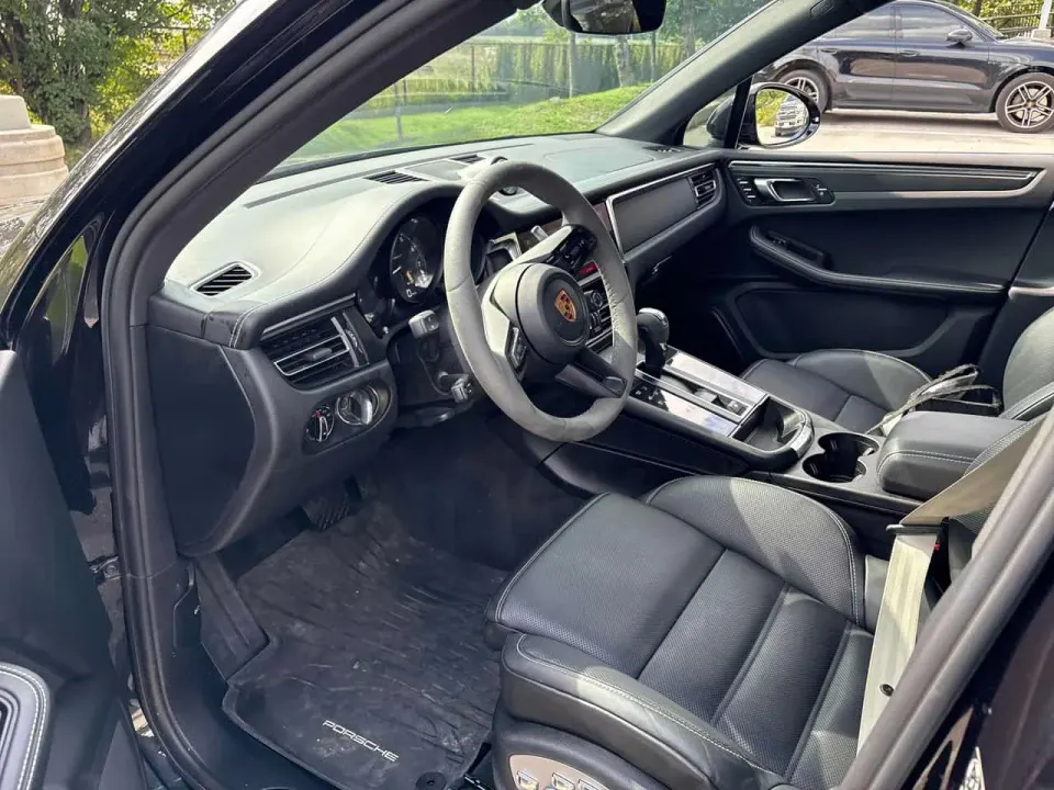 Porsche Macan T AWD 2023