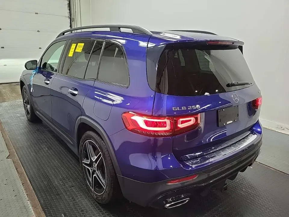 Mercedes-Benz GLB 250 2021