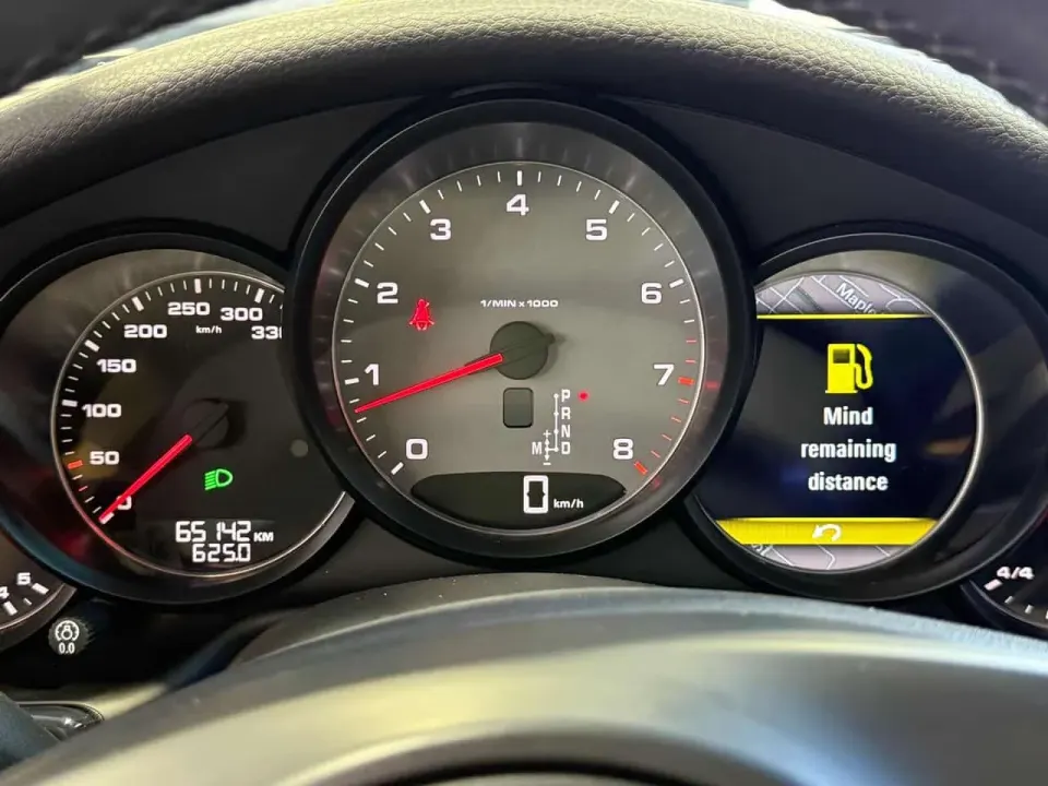 Porsche Panamera 4dr HB 2016