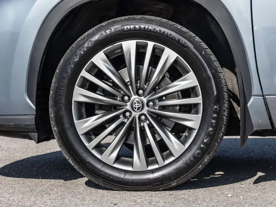 Toyota Highlander Hybrid Limited AWD 2020