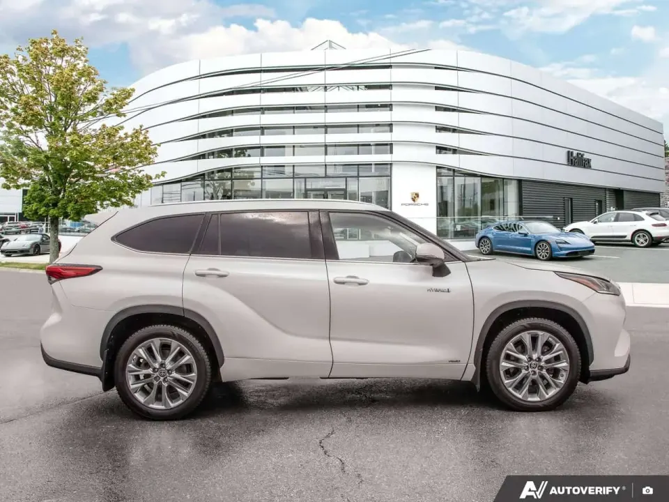 Toyota Highlander Hybrid Limited 2021