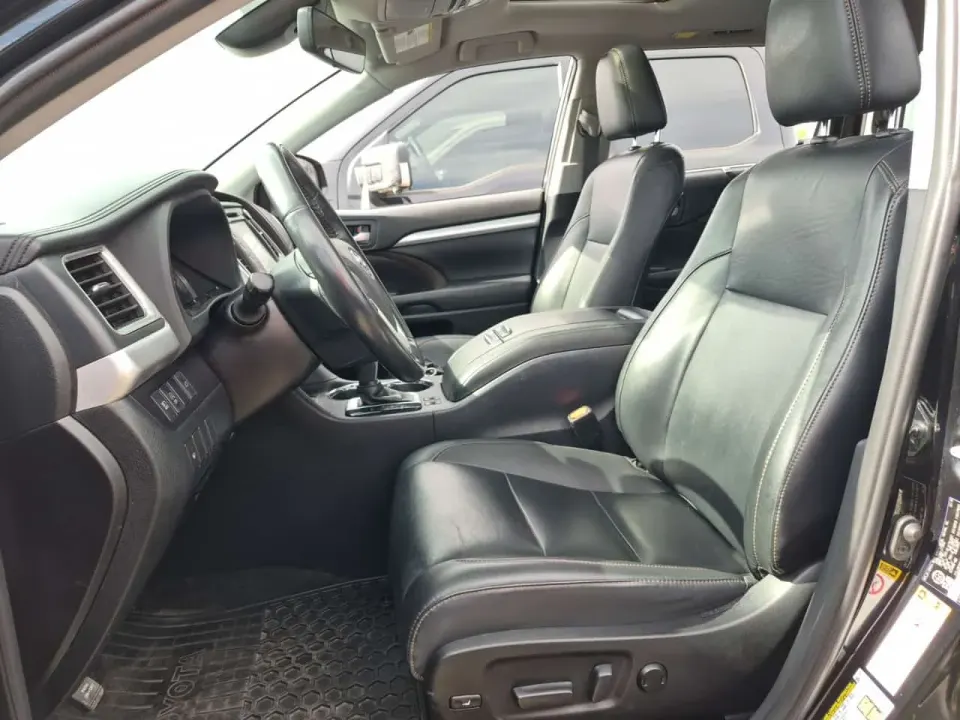 Toyota Highlander XLE 2019