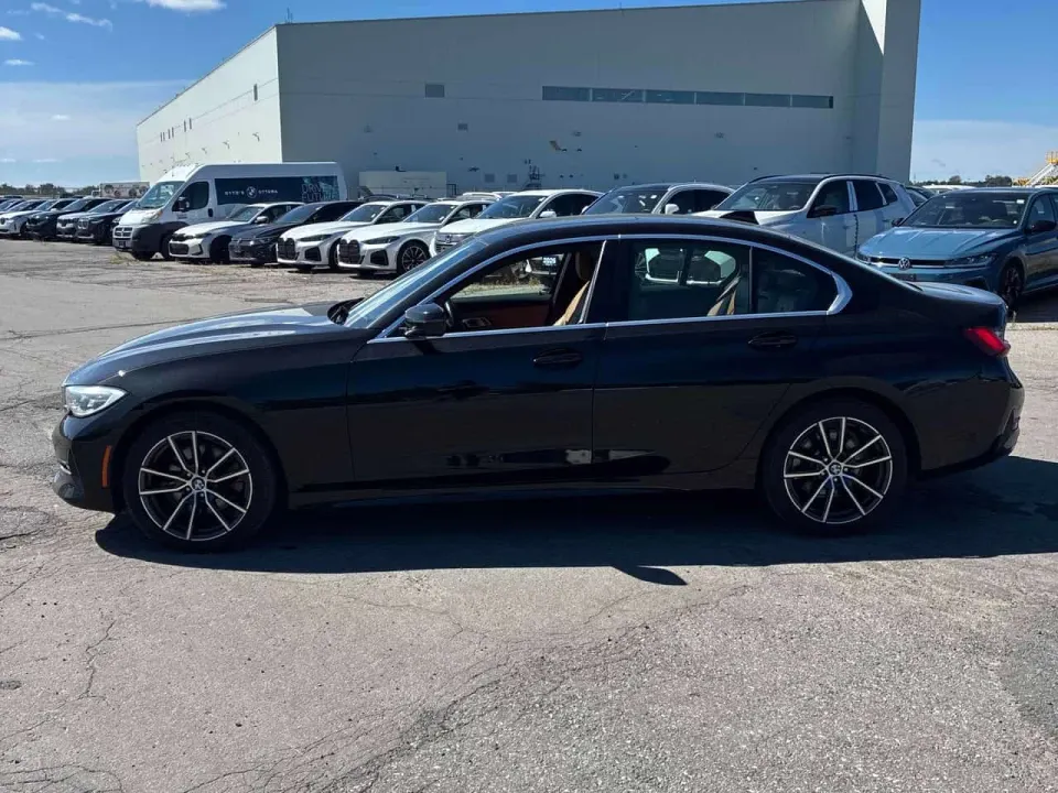 BMW 330i xDrive 2021