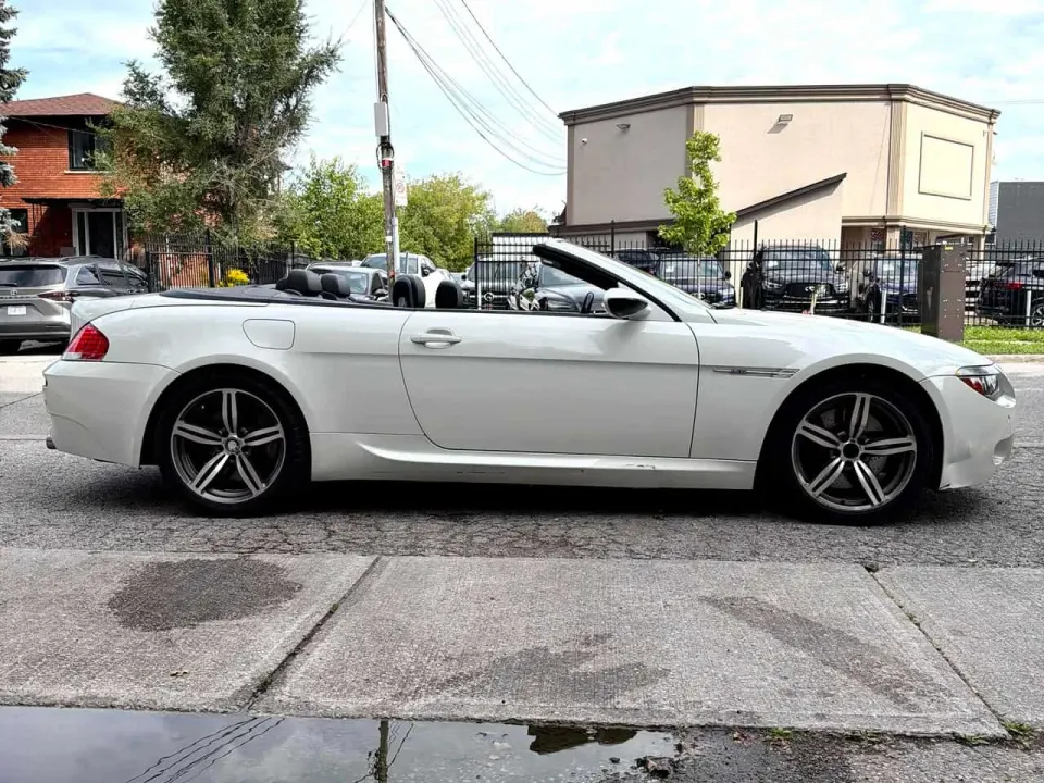 BMW 2dr Cabriolet M6 2007