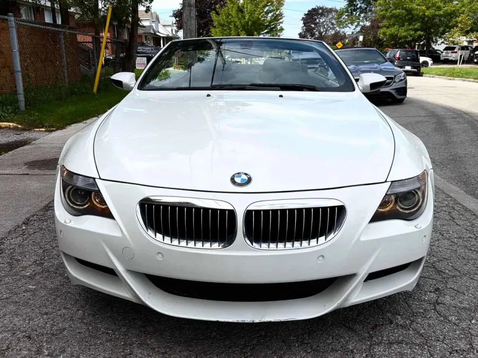 BMW 2dr Cabriolet M6 2007