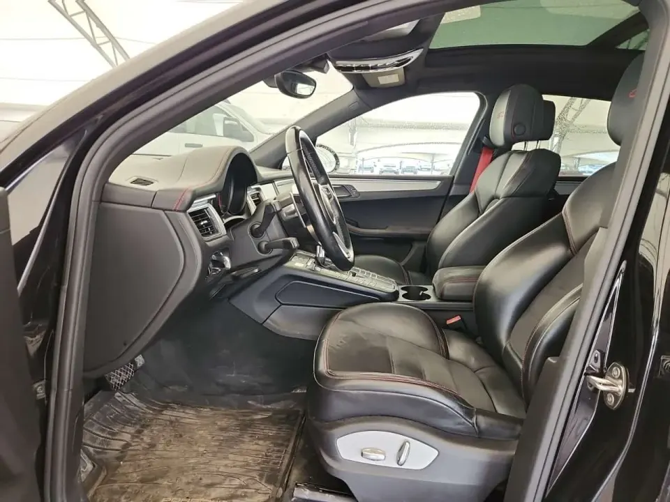 Porsche Macan GTS 2017