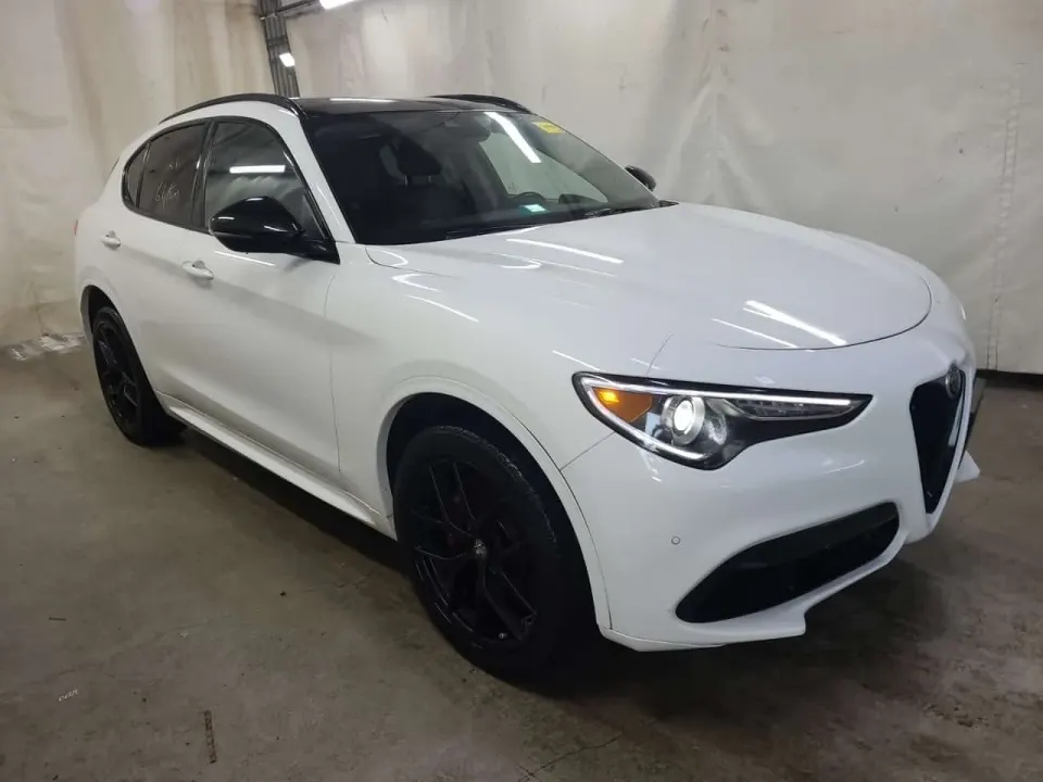Alfa Romeo Stelvio TI 2021
