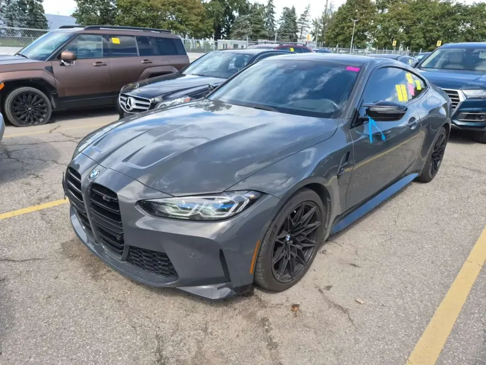BMW M4 COMPETITION 2023