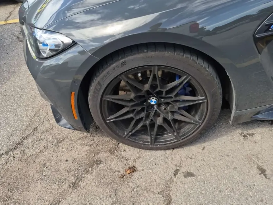 BMW M4 COMPETITION 2023