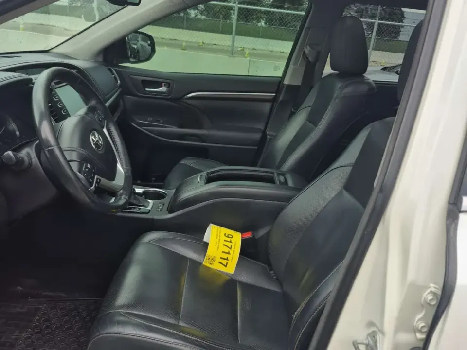 Toyota Highlander LIMITED 2015