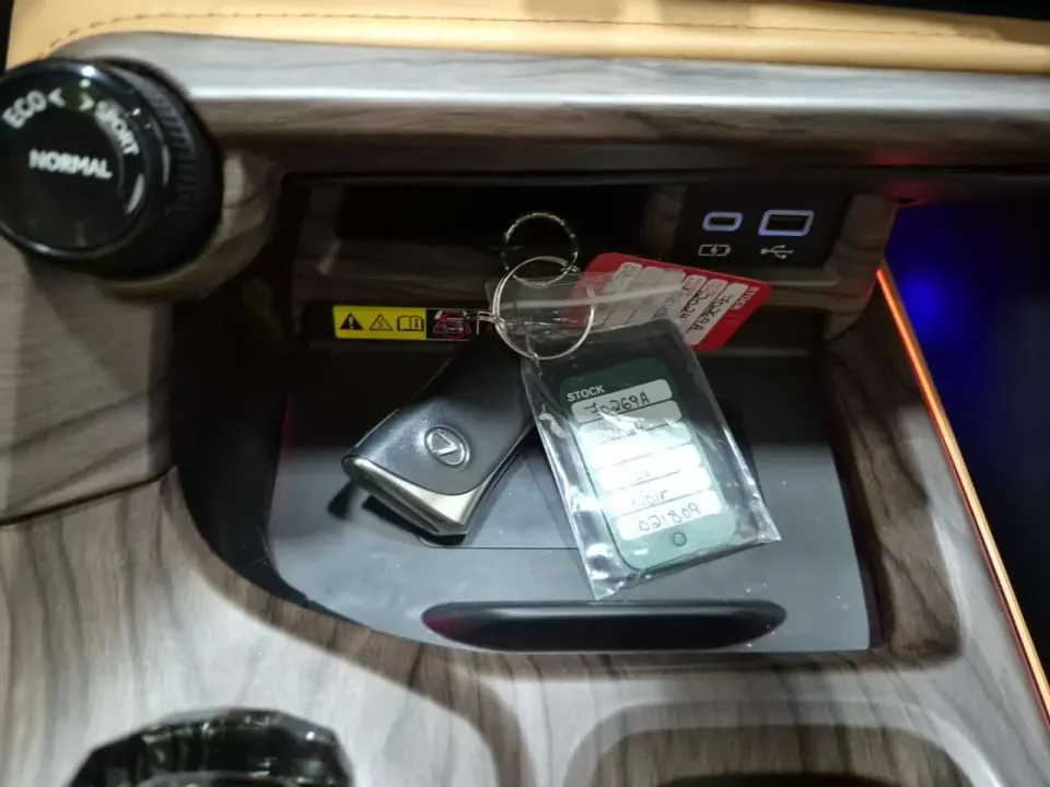 Lexus NX 350H 2024