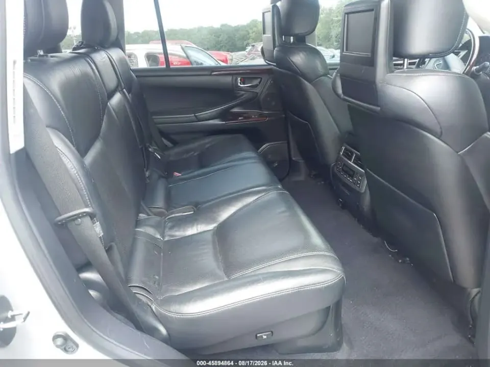 Lexus LX 570 2013