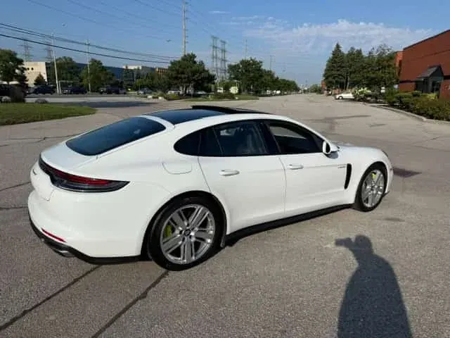 Porsche Panamera 4 E-Hybrid 2021