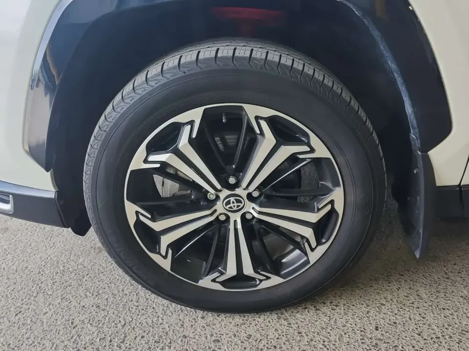 Toyota Rav4 Awd Xse 2021
