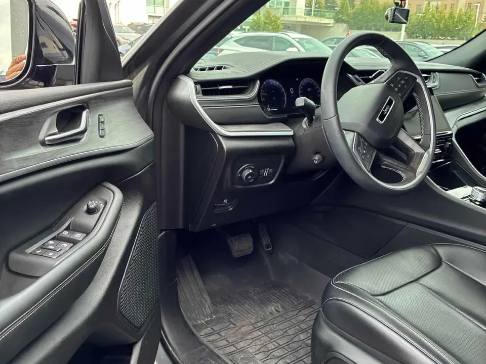 Jeep Grand cherokee Limited 2024