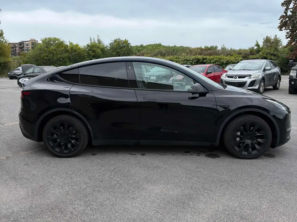 Tesla Model Y Long Range 2022