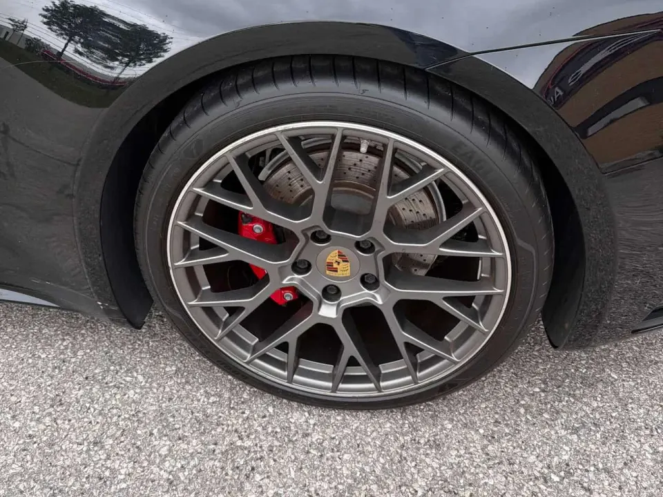 Porsche 911 Carrera 4S Coupe 2020