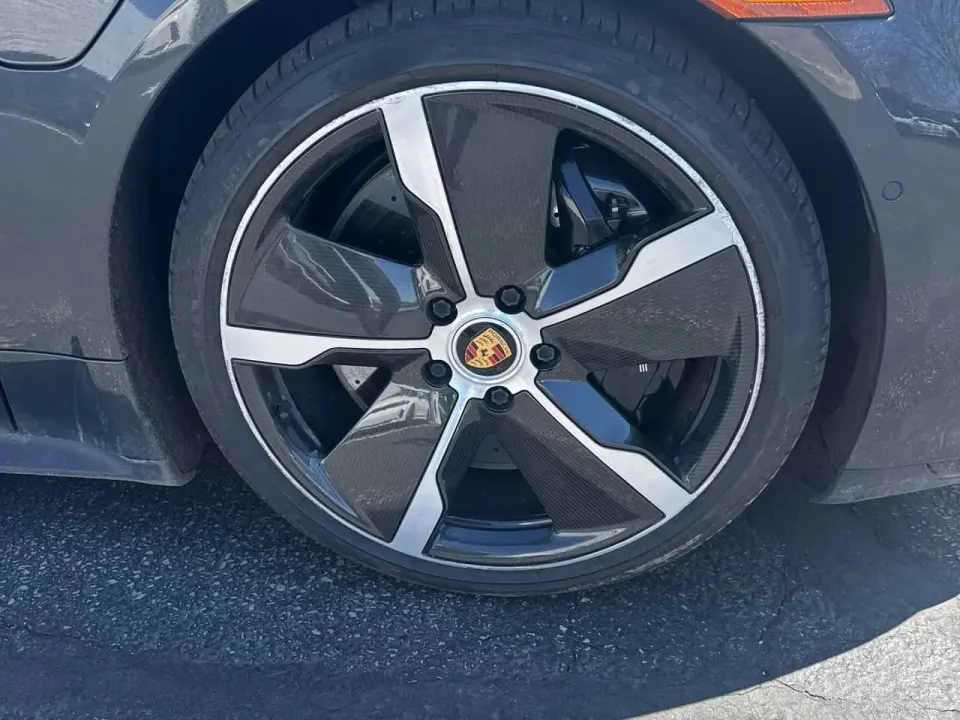 Porsche Taycan Turbo 2020