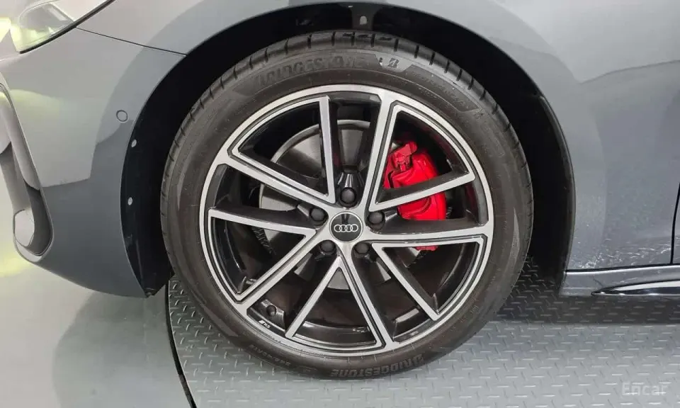 Audi A5 45 TFSI Quattro S Line 2025