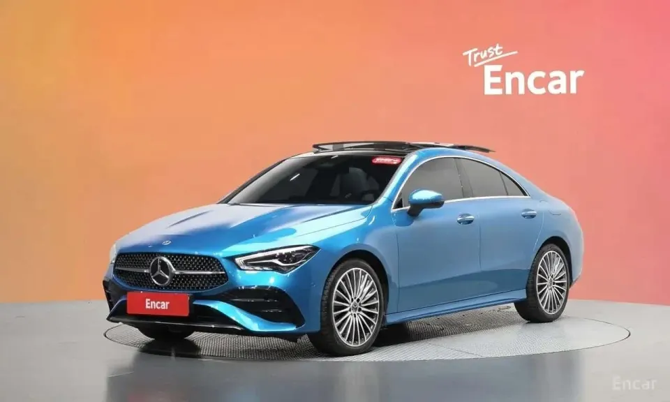 Mercedes-Benz CLA250 4MATIC 2025
