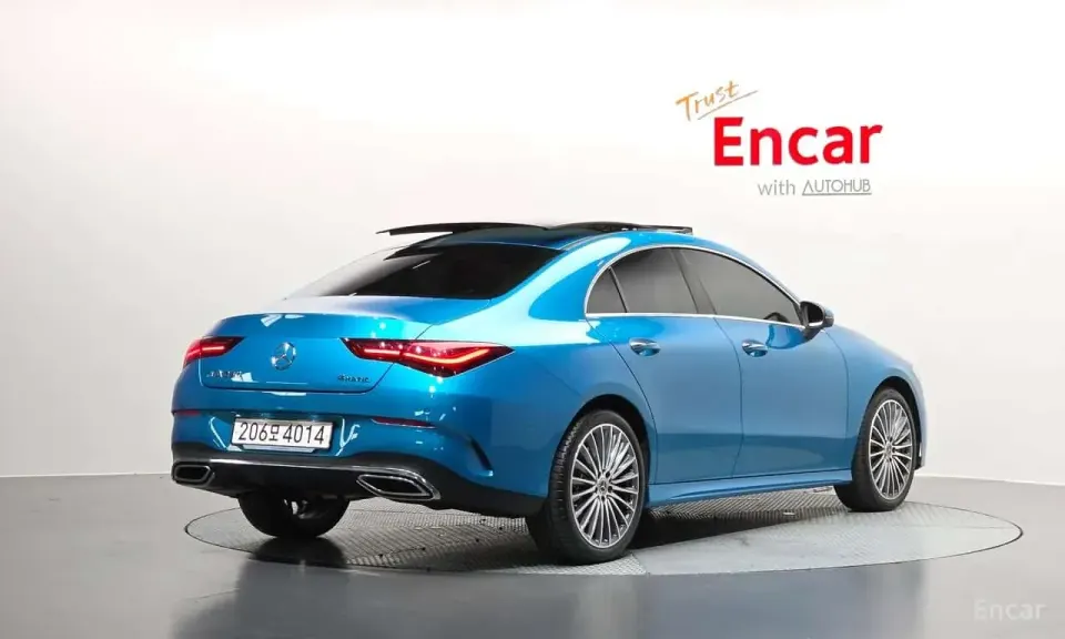 Mercedes-Benz CLA250 4MATIC 2025