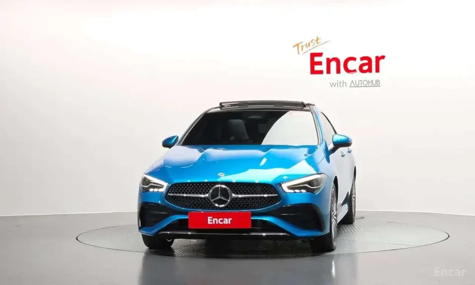 Mercedes-Benz CLA250 4MATIC 2025
