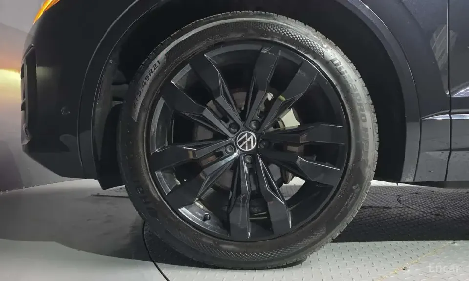 VW Touareg 3.0 TDI R-Line 2021