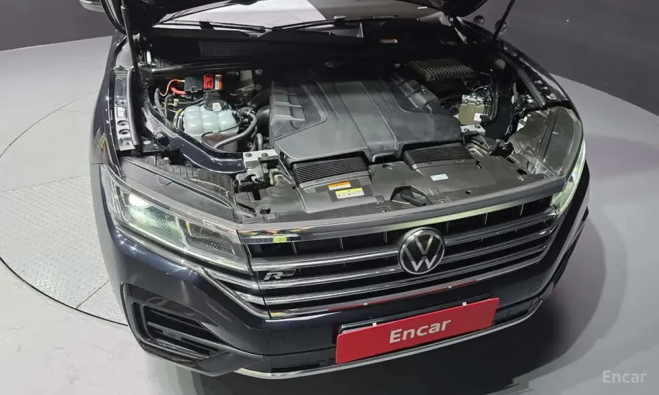 VW Touareg 3.0 TDI R-Line 2021