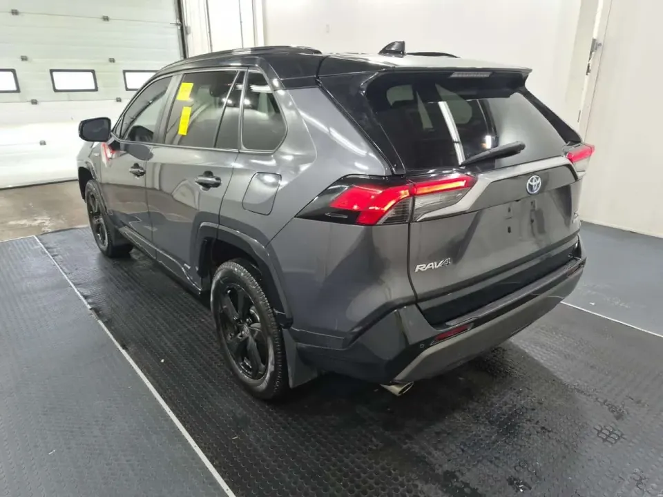 Toyota Rav4 HYBRID XSE 2021