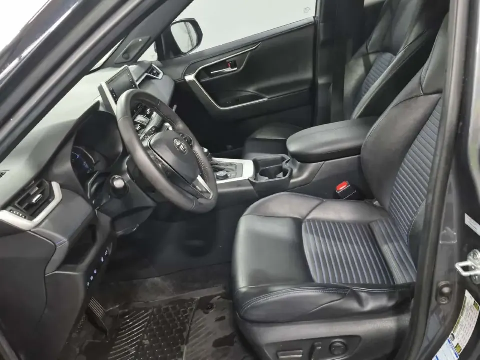 Toyota Rav4 HYBRID XSE 2021