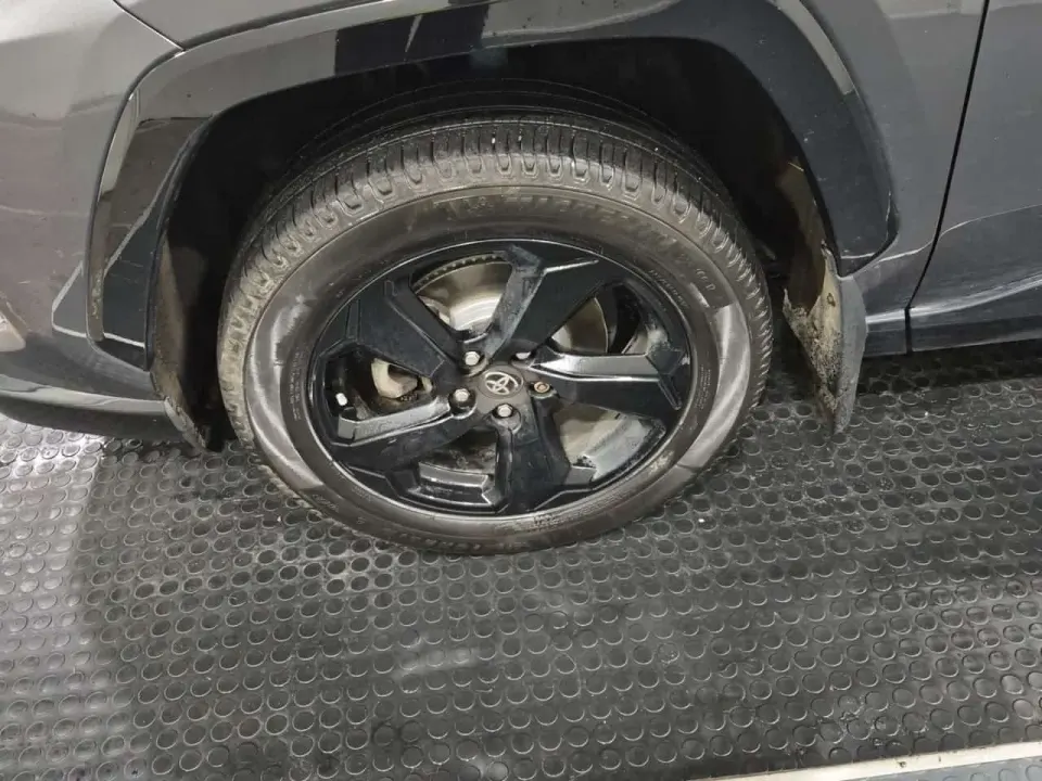 Toyota Rav4 HYBRID XSE 2021