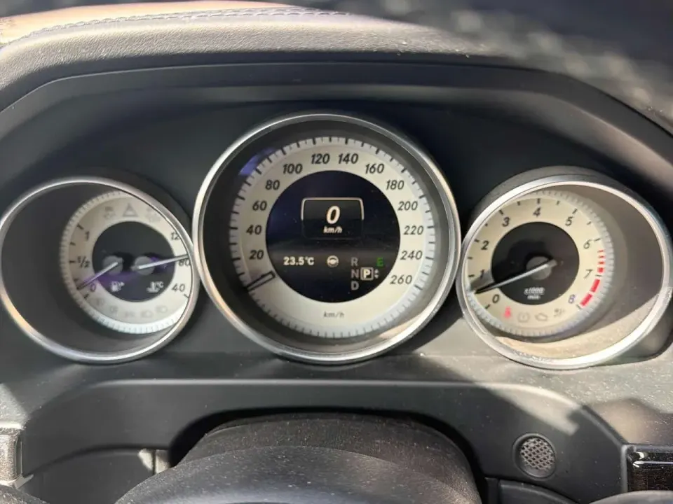 Mercedes-Benz E 550 2015
