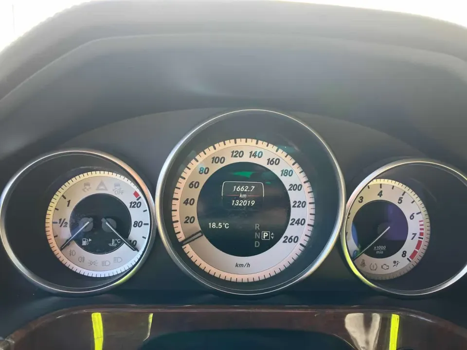 Mercedes-Benz 4dr Sdn E 350 4MATIC 2014