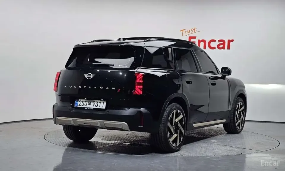 Mini Countryman ALL4 Favoured 2024