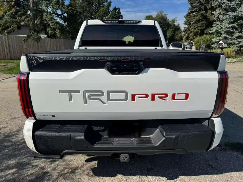 Toyota Tundra Limited Hybrid 2022